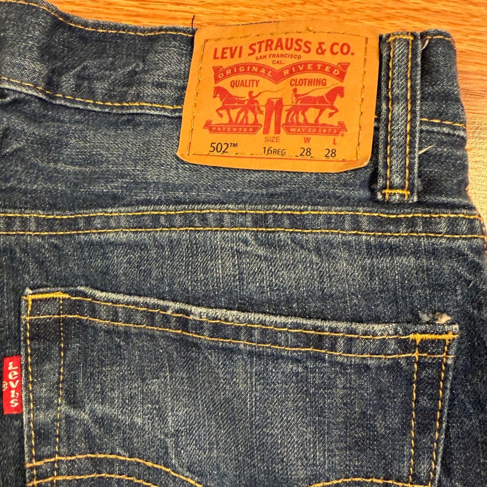Levis 502 Regular Taper Jeans Dark‎ Wash Distressed Denim 28x28 Womens 16REG - Picture 8 of 9